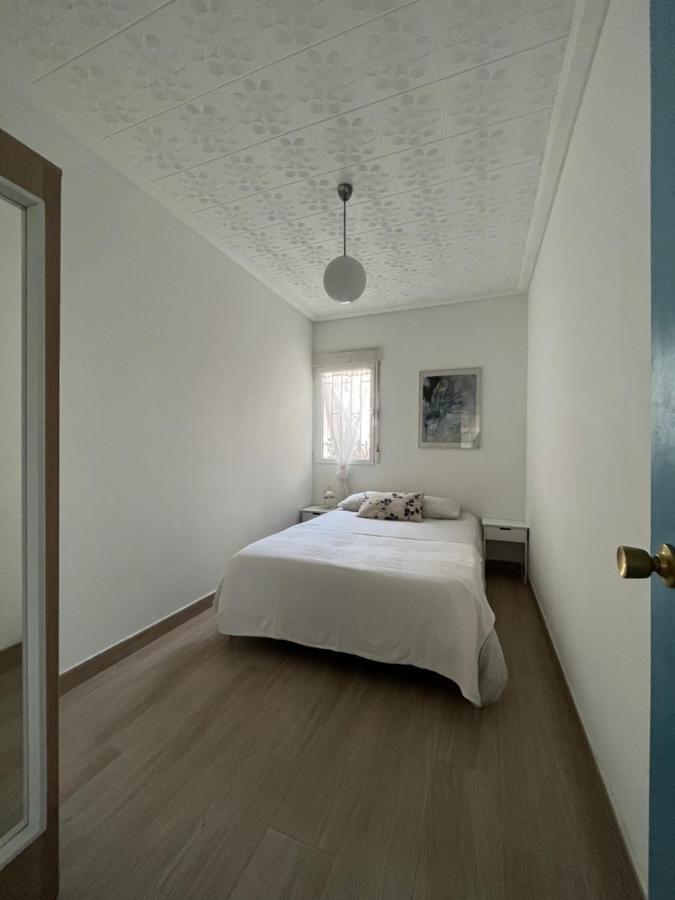 Modernized 3-Bedroom Flat 500M To The Beach Valencia Eksteriør billede