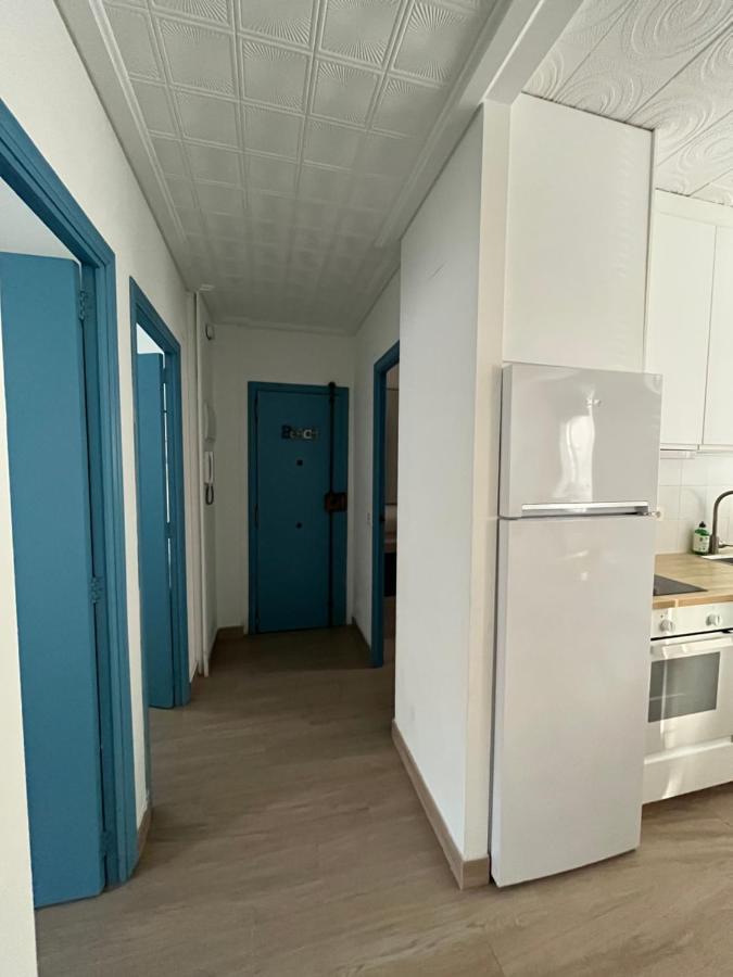 Modernized 3-Bedroom Flat 500M To The Beach Valencia Eksteriør billede